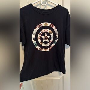 Mens XL Captain America Shirt